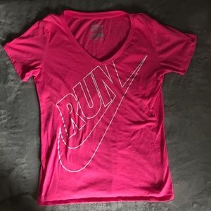 Nike T-shirt